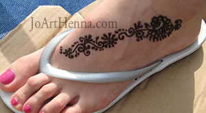 a henna floral unique foot design